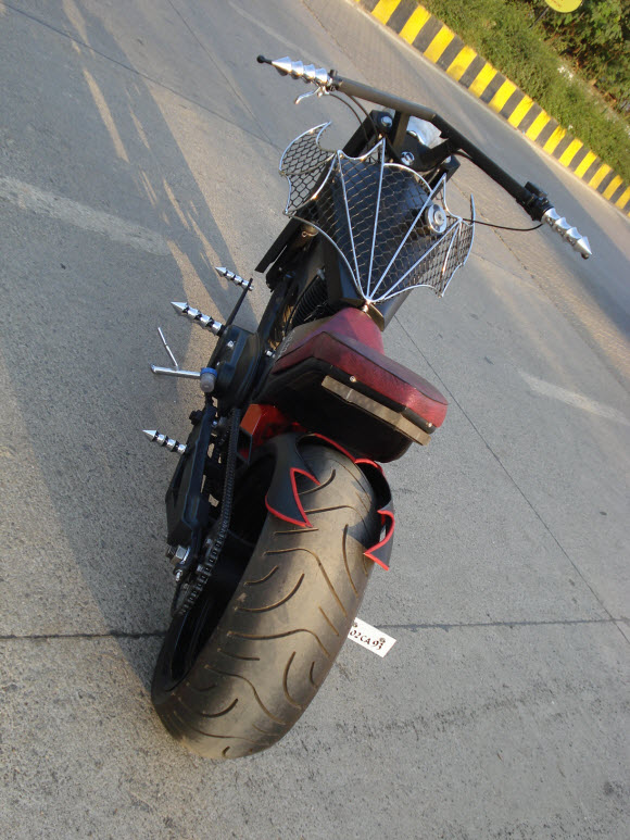 avenger bike olx