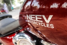 Modified_Royal_Enfield_Classic_500_Chopper_large_fuel_Tank_Neev_Motorcycles_Delhi