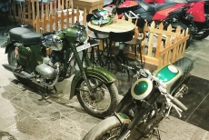 Tony_Royal_Enfield_Modified_Yamaha_Transformation_Modification_inline3_custom_motorcycles_Delhi