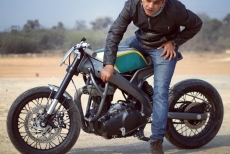 Tony_Royal_Enfield_Yamaha_Transformation_inline3_custom_motorcycles_Delhi