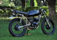 modified_yamaha_rx135_cafe_racer_Bambukaat_Custom_Motorcycles