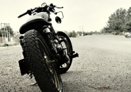 Panjloh_Handmade_Motorcycles_Bullet_Modification