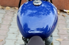 Fernweh-Modified-Royal-Enfield-Classic-UCE-Bobber-Single-Seat-Bambukaat-Motorcycle-Customs.jpg