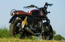 Royal Enfield Continental GT Modification Cafe Racer by Eimor Customs
