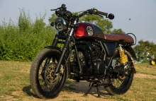 1 Paint Color Royal Enfield Continental GT Cafe Racer by Eimor Customs