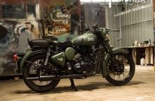 Military Olive Green Royal Enfield Classic paint by Eimor Customs