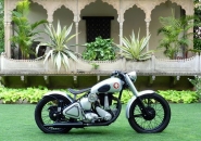 Rajputana_custom_motorcycle_Chamak_1947_BSA_350cc_modified_Paint_delhi