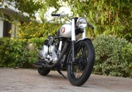Rajputana_custom_motorcycle_Chamak_1947_BSA_350cc_modified_Paint_delhi_headlight