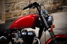 Modified 500cc Royal Enfield by Bulleteer Customs