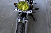 Modified Honda Karizma 220 Brat Motorcycle Yellow Headight