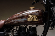 Royal Enfield Standard Bullet Alltered fuel tank by Eimor Customs
