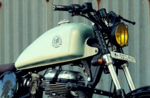 Modified Royal Enfield Classic Bobber Yellow Headlight Grilll by Jedi Customs