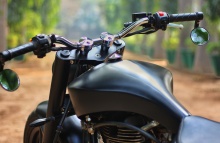 Royal-Enfield-Low-ride-Cruiser-by-xLnc-Customs