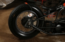 Modified_Royal_Enfield_Electra_350cc_wheels_TNT_Motorcycles