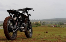 Modified Hero Honda Karizma Motorcycle - Shift Gear Customs olhapur Mahrashtra.