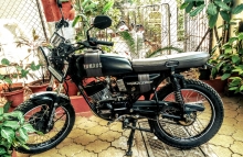 Modified Yamaha RX 135 Scrambler Restoration by Studio 21 in Bangaore Bengaluru