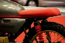 cafe-racer-modified-yamaha-rx100-chennai-nizcita