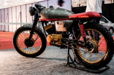 cafe-racer-modified-yamaha-rx100-chennai-nizcita