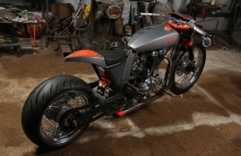 Modified_Royal_Enfield_Classic_TNT_Motorcycles