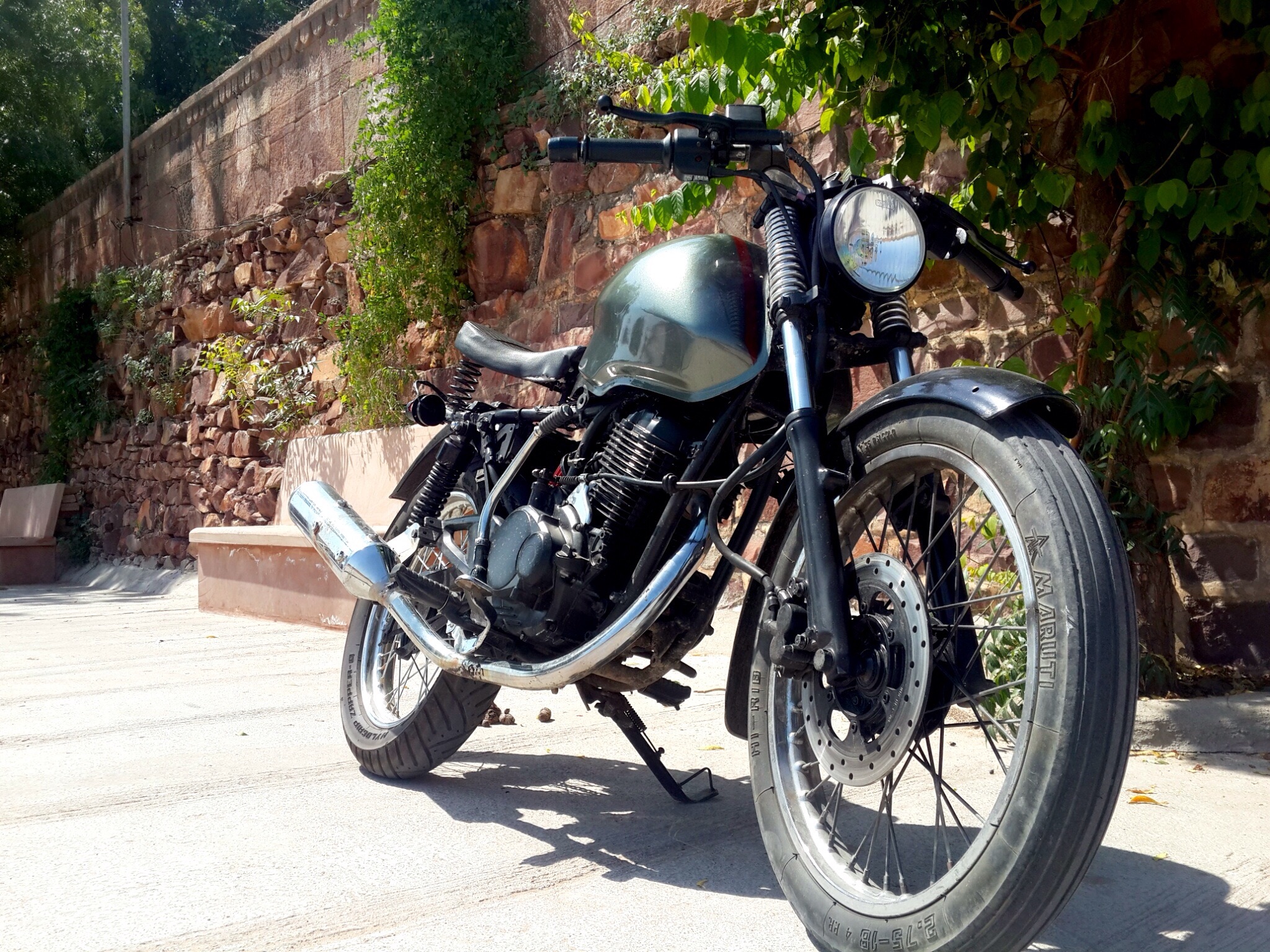 16 Years boy modded this Pulsar…Good start boy!