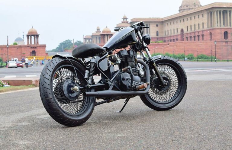 1985 350cc Royal Enfeild standard Bobber – Karman Design, Delhi