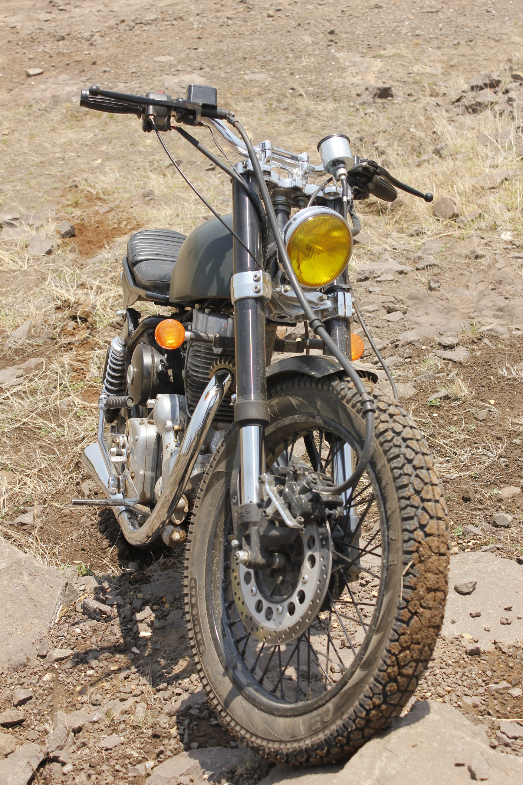 Enfield Standard modified Scrambler ~ Nomad Motorcycles
