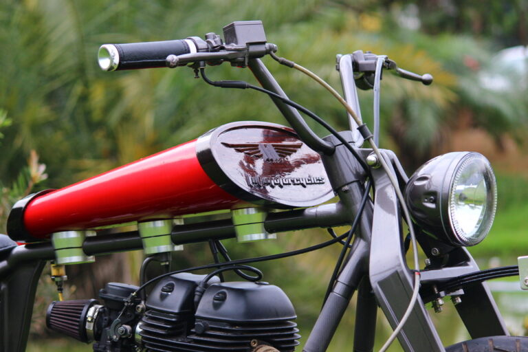 Kamaani ~ IBW 2015 build by TNT Motorcycles