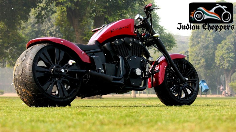 Rouge with dummy V-Twin – from Indian Chopper