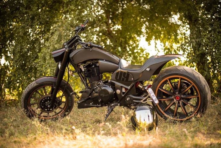 Chopped Royal Enfield Thunderbird 350 ~ Raven Custom Motorcycles