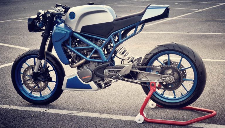 Sonic200 ~ KTM Duke200 Cafe Racer by Inline3 custom Motorcycles