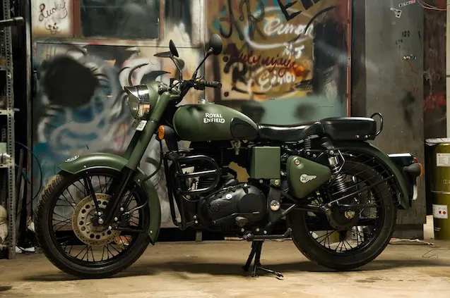 Military Green Royal Enfield Classic paint by Eimor Customs