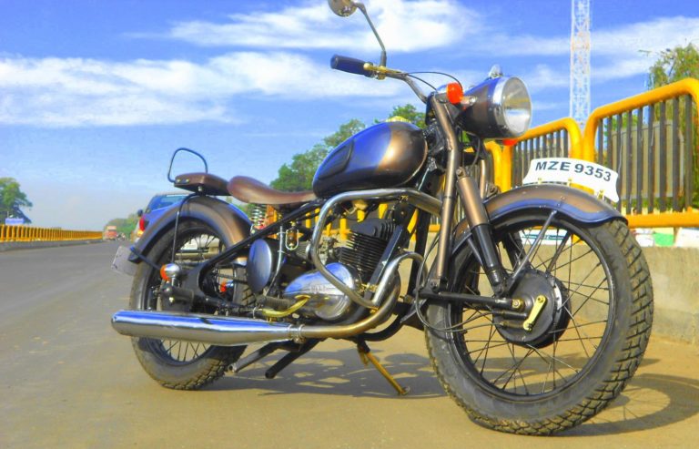 Restored Rajdoot 175 by Ayas Custom Motorcycle