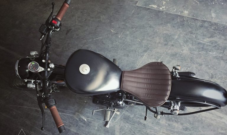 Simple and Clean Bobber on Classic 350 – Gear Gear Motorcycles