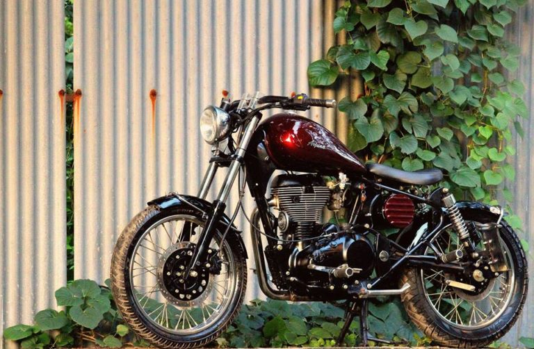 Arjuna ~ Royal Enfield Thunderbird 350 Bobber by Jedi Customs