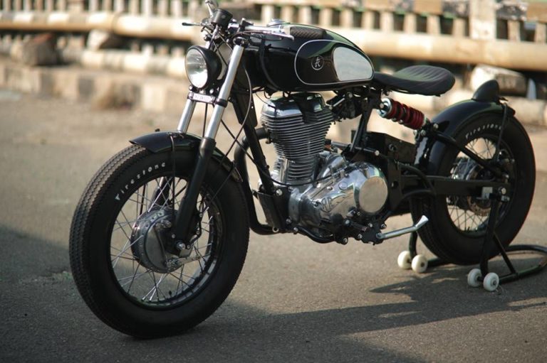[Photo] Royal Enfield Classic 500 Bobber – KR Customs