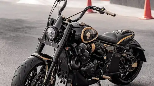 CNC-machined custom wheels on Interceptor 650 cruiser