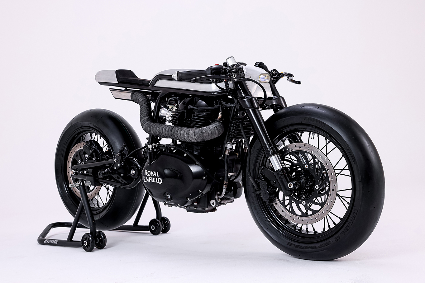 Rajputana Customs Jetstream custom Royal Enfield Shotgun 650