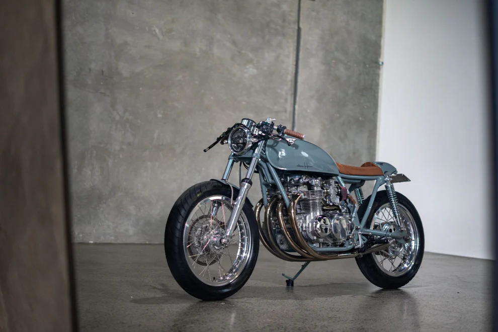 Custom Honda CB550 cafe racer Shannon dream build full view