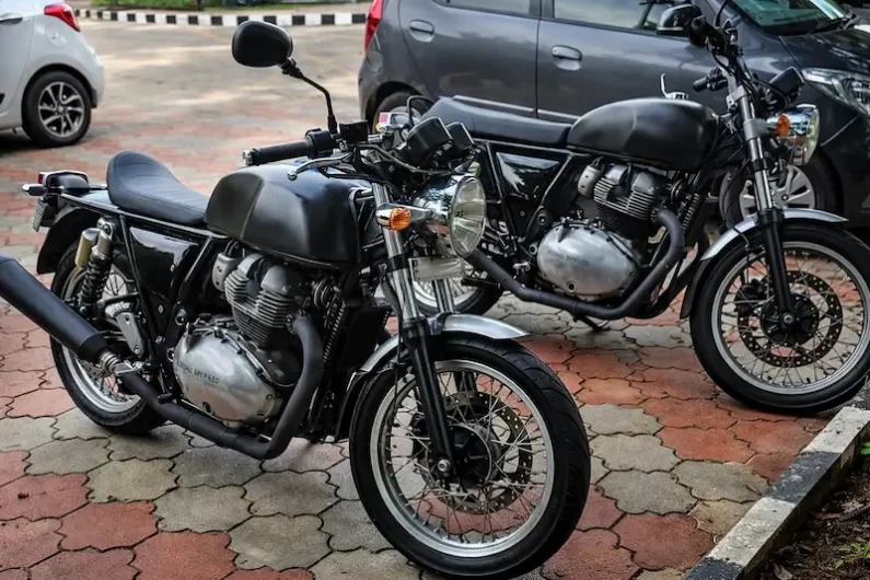 Royal Enfield 750 Series 2026 India – spy photo