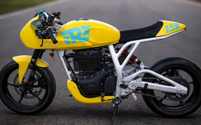 Cafe racer handlebar fitted on Royal Enfield Hunter 350