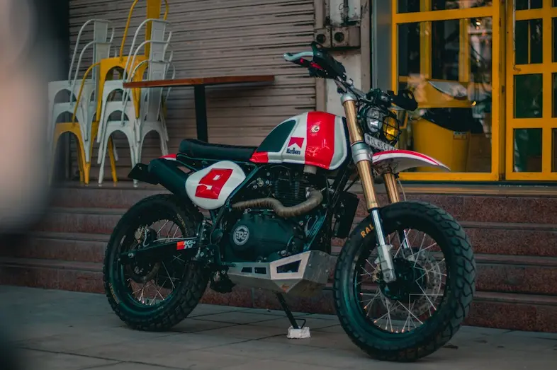 Royal Enfield Himalayan modified paint 