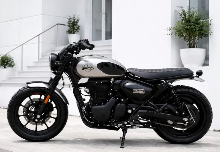 Royal Enfield Hunter 350 Silver Surfer custom build by Bulleteer Customs rear three quarter view